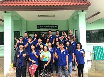 นักศึกษาวิทยาลัยโลจิสติกส์และซัพพลายเชน
ศูนย์การศึกษาจังหวัดระนองทำกิจกรรม 5ส
ปรับภูมิทัศน์รอบๆศูนย์เรียนรู้การเพิ่มประสิทธิภาพการผลิตสินค้าเกษตร
(ปาล์มน้ำมัน)