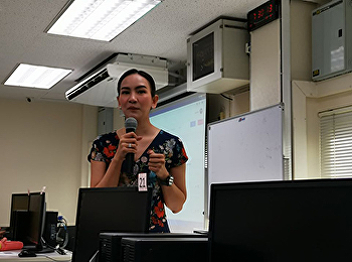 การอบรมการใช้งานระบบเข้าร่วมกิจกรรมภายในมหาวิทยาลัย
(Track & Report Attendance at Campus
Event)