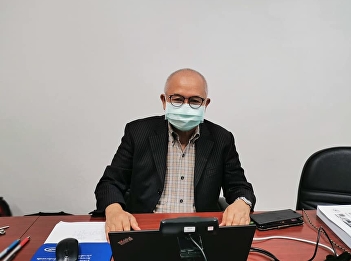 In the morning on July 22, 2021, Ajarn
Suwat Nuankhao, Director of the Ranong
Provincial Education Center ​