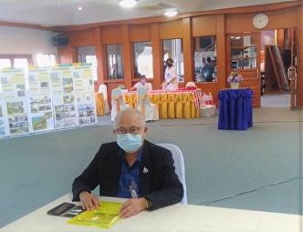 In the morning on September 17, 2021,
Ajarn Suwat Nuankhao, Director of the
Ranong Provincial Education Center,
attended the 1st workshop on the cost of
studying the suitability and design
details. Project to develop the area of
​​the provinces in the so