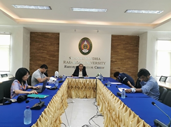 Construction contract meeting for a road
construction project including walkways,
parking lots, retaining walls, drainage
systems, and wastewater treatment
systems. Ranong Provincial Education
Center No. 4