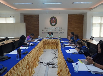 Construction contract meeting for a road
construction project including walkways,
parking lots, retaining walls, drainage
systems, and wastewater treatment
systems. Ranong Provincial Education
Center No. 5