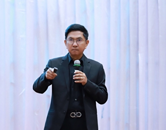 Personnel meeting to provide policies
and guidelines for driving the
university Fiscal year 2025, 2nd time