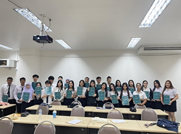 Third-year students in the Political
Science major, regular semester,
participated in activities to prepare
for cooperative education experience
training